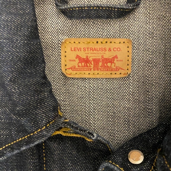 Levi Strauss & Co denim jacket - Picture 2 of 3